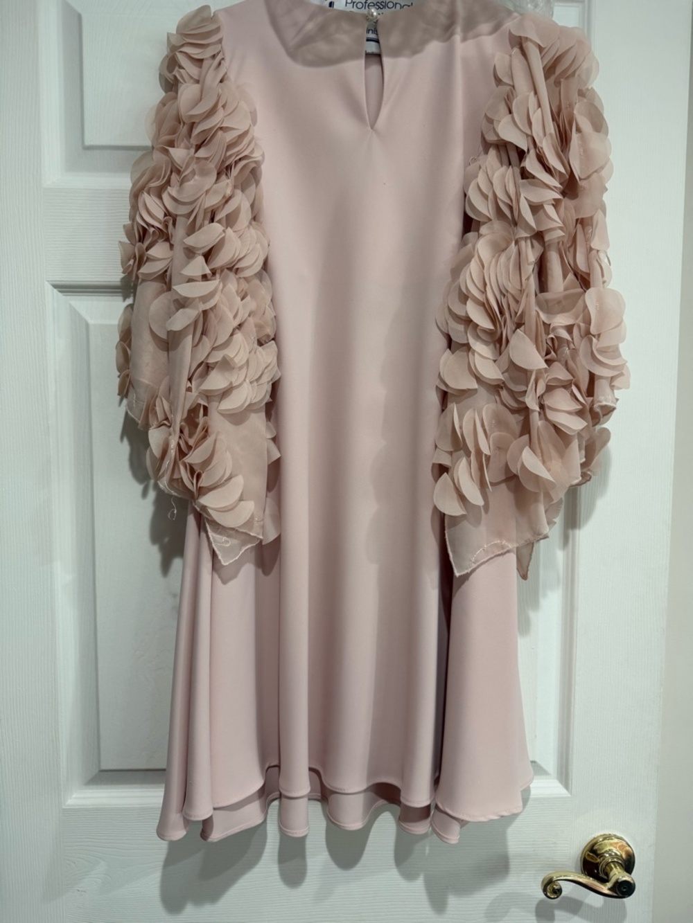 Pink dress with cute sleeves size 11-12 years and 152 cm